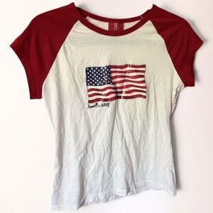 SO Baby Tee USA Flag Graphic Red White Blue Y2K Women’s Medium Cropped Raglan